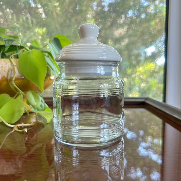 Vintage Anchor Hocking Clear Glass Jar with White Ceramic Shaker Lid Made in USA - Picture 2 of 8